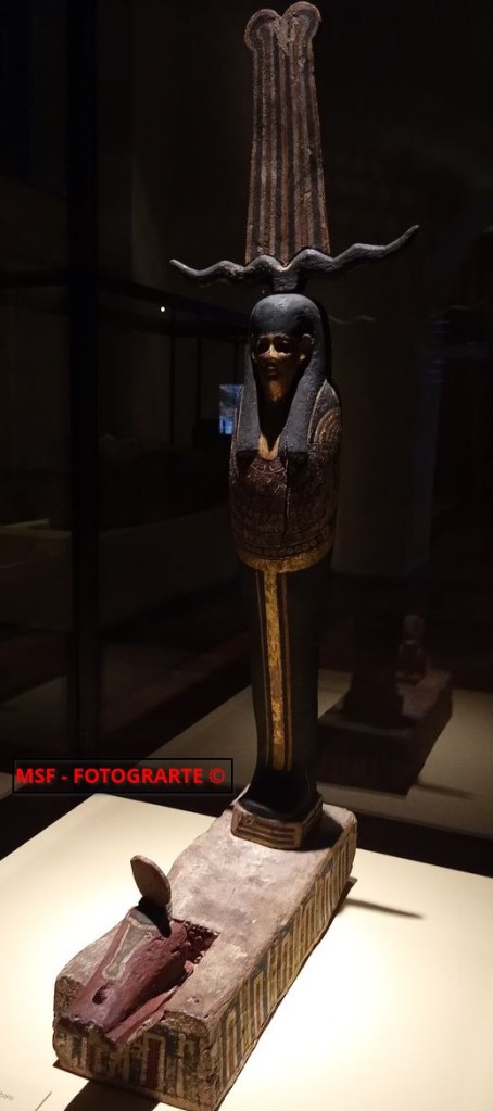 Estatuilla del dios Ptah-Sokar-Osiris. MAN. Madrid.